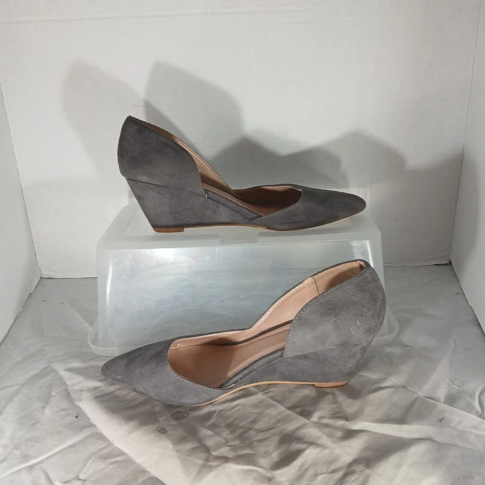 Journee Collection d'Orsay Wedge Pumps Size 8 Grey Suede Pointed Toe Office Chic